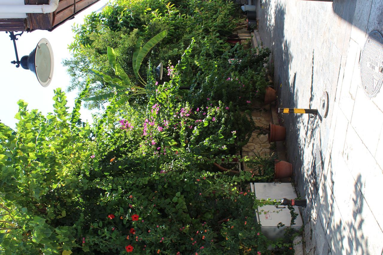 Lazer Pension Antalya Kamer foto